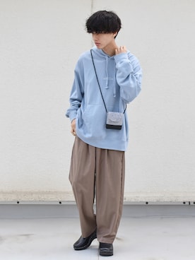 「ごきげんウィーク」｜「アイテム（パーカー）」を使った、おやすみくん💤さん（メンズ・170cm）の春コーディネート