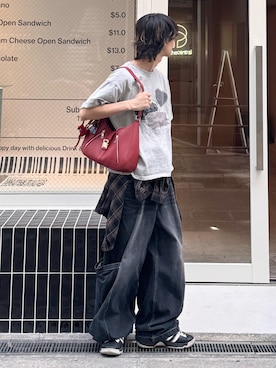 「MandO（Auntie Rosa）（エムオー）のアイテム」を使った、おやすみくん💤さん（メンズ・170cm）の春コーディネート