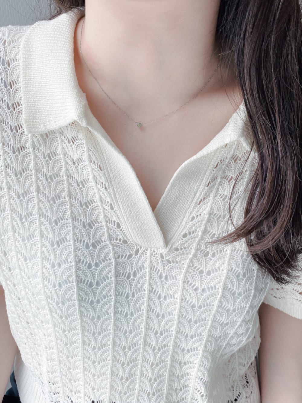 「ペリドット、誕生石、ネックレス、シルバーネックレス、シルバーアクセサリー、BLOOM、BLOOMジュエリー、透かし編みニット」｜「ESTELLEの8月誕生石 シルバー ペリドット ネックレス ESTELLE/エステール WEB限定（ネックレス、ホワイト系）」を使った、本社スタッフ（BLOOM ONLINE STORE）さん（レディース・153cm）の夏コーディネートの1枚目の写真
