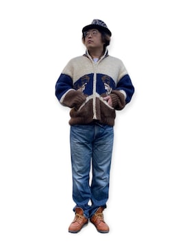 「Eddie Bauer（エディーバウアー）のアイテム（デニムパンツ）」を使った、しゃちさん（メンズ・174cm）の冬コーディネート