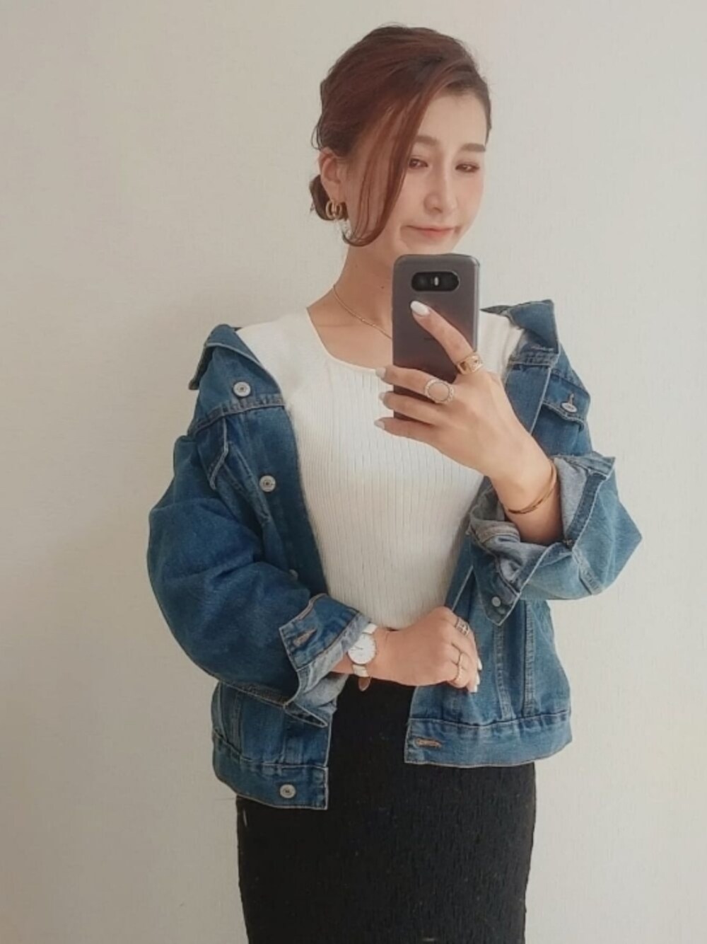 「Gジャン、デニムジャケット、お洒落さんとつながりたい、秋服、タイトスカート、オトナ女子、オトナカジュアル、キレイめ、いいね、save、フォローお願いします🤑、instagram」｜「Instagram🌴のアイテム（メイクアップ、その他）」を使った、MANAMI☪さん（レディース・156cm）の秋コーディネートの1枚目の写真