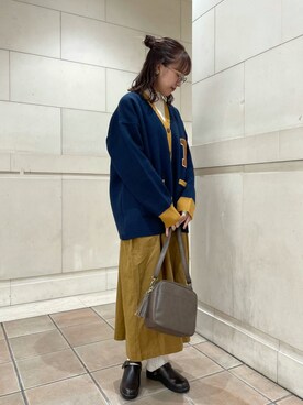 「ロゴニット」｜「アイテム（ジャンパースカート）」を使った、kanaさん（レディース・163cm）の秋コーディネート