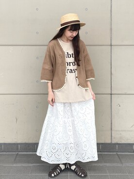 「Samansa Mos2（サマンサ モスモス）のロゴ刺繍Tシャツ（Tシャツ/カットソー）」を使った、kanaさん（レディース・163cm）の春コーディネート