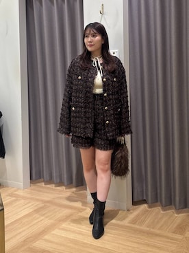 「アイテム（ノーカラージャケット）」を使った、Renaさん（レディース・155cm・20代）の秋コーディネート