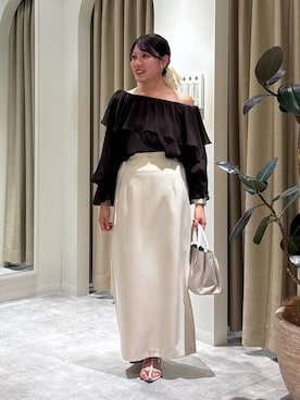 「アイテム（シュシュ）」を使った、Renaさん（レディース・155cm）の秋コーディネート