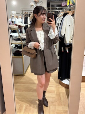 「アイテム（シュシュ）」を使った、Renaさん（レディース・155cm・20代）の秋コーディネート