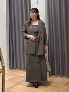 「アイテム（シュシュ）」を使った、Renaさん（レディース・155cm・20代）の秋コーディネート
