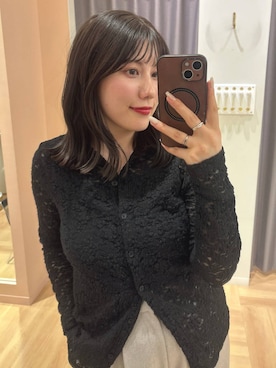 「mysty woman（ミスティウーマン）の【story. 】スイッチハンドルボストン 572846（ハンドバッグ、ベージュ系）」を使った、Renaさん（レディース・155cm）の春コーディネート