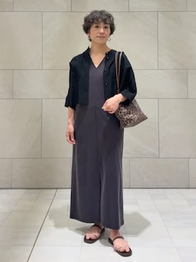「A VACATION（アヴァケーション）のアイテム」を使った、隈元さん（レディース・158cm）の夏コーディネート