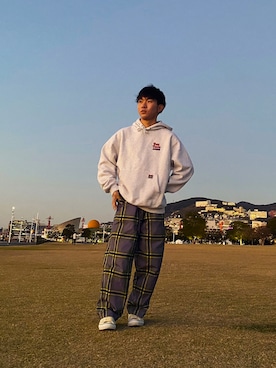 「HUF（ハフ）のアイテム（スウェットパンツ）」を使った、jさん（メンズ・170cm）の秋コーディネート