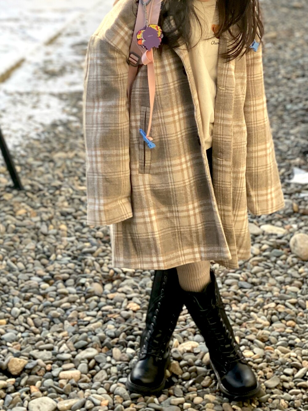 「カジュアル、kids、キッズファッション、お出かけコーデ」｜「THE NORTH FACEのアイテム（バックパック/リュック、ピンク系）」を使った、tecさん（キッズ・120cm）の春コーディネートの1枚目の写真