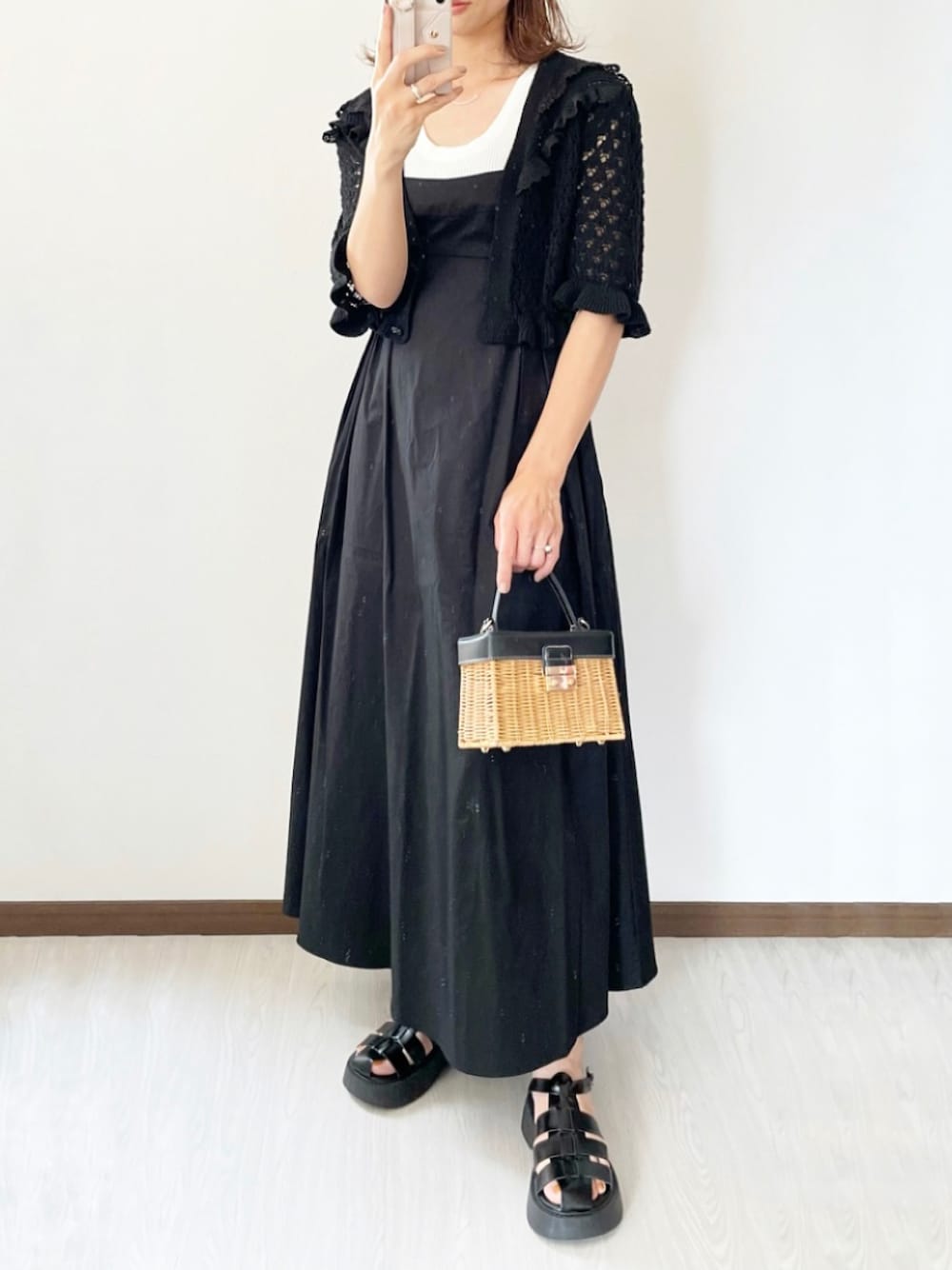 「夏コーデ」｜「210nouveのボリュームソールグルカサンダル（サンダル、ブラック系）」を使った、kaochocoさん（レディース・161cm）の夏コーディネートの1枚目の写真
