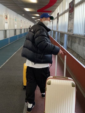 「Sourcream（サワークリーム）のアイテム（パンツ）」を使った、wさん（メンズ・169cm）の冬コーディネート