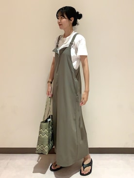 「アイテム（ジャンパースカート）」を使った、るこ。さん（レディース・170cm）の夏コーディネート