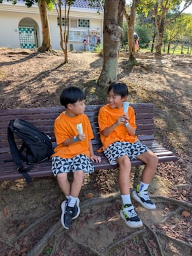 「アイテム（レッグウェア）」を使った、ゆっきさん（キッズ・135cm）の秋コーディネート