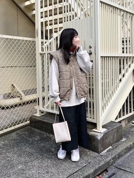 「アイテム（ダウンベスト、ブラウン系）」を使った、kasumiさん（レディース・154cm）の冬コーディネート