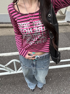 「WHO'S WHO gallery（フーズフーギャラリー）の【WEB限定】メッセージドットリングヘンリートップス（Tシャツ/カットソー、ピンク系）」を使った、モエさん（レディース・167cm）の春コーディネート