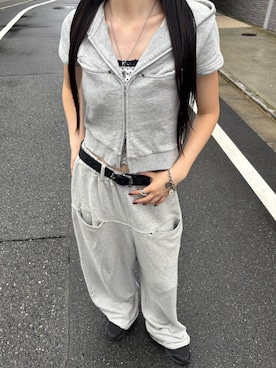 「アイテム（パーカー）」を使った、モエさん（レディース・167cm）の夏コーディネート