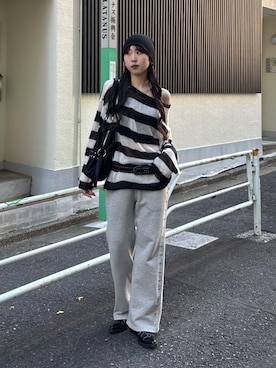 「WHO'S WHO gallery（フーズフーギャラリー）のスタッズベルト（ベルト）」を使った、モエさん（レディース・167cm）の冬コーディネート