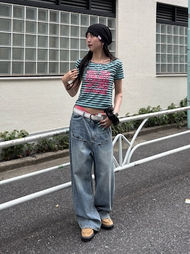 「WHO'S WHO gallery（フーズフーギャラリー）のリングドットヘンリーネックメッセージ TEE（Tシャツ/カットソー、グリーン系）」を使った、モエさん（レディース・167cm）の夏コーディネート