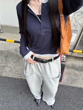 「アイテム（スウェットパンツ）」を使った、モエさん（レディース・167cm）の秋コーディネート