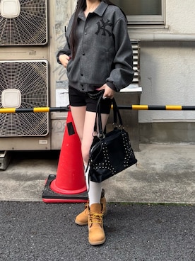 「アイテム（スタジャン）」を使った、モエさん（レディース・167cm）の秋コーディネート