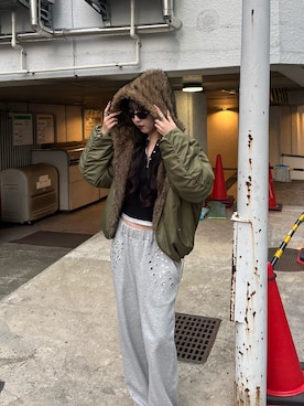 「アイテム（MA-1）」を使った、モエさん（レディース・167cm）の冬コーディネート