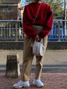 「NIKE（ナイキ）のNIKE ナイキ W AIRMAX 95 エアマックス95 100WHITE/BLACK（スニーカー、ホワイト系）」を使った、HIJIRIさん（レディース・155cm）の秋コーディネート