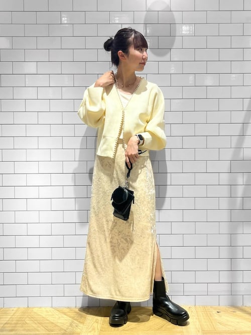 LOWRYS FARM 本部ちゃんにしさんのタンクトップを使ったコーディネート