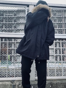 「古着」｜「アイテム（モッズコート）」を使った、人さん（メンズ・168cm）の冬コーディネート