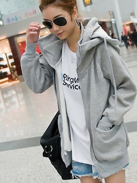 perky room スタッフさんのコーディネート