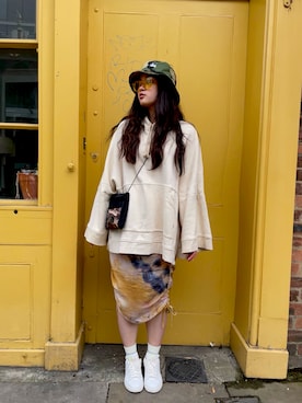 「アイテム（ハット）」を使った、Alysonさん（レディース・168cm）の春コーディネート