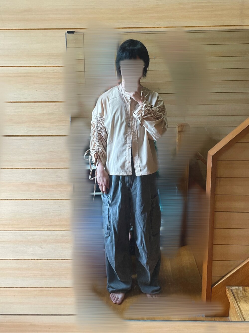「モード、デニム、シャツスタイル、秋服準備はじめました、パラシュートシャツ」｜「apres jour clairの【apres jour clair】ドロストスリーブバンドカラーシャツ【ZOZOTOWN限定アイテム】（シャツ/ブラウス、ベージュ系）」を使った、rakuru さん（骨格ナチュラル・メンズ・163cm）の夏コーディネートの1枚目の写真