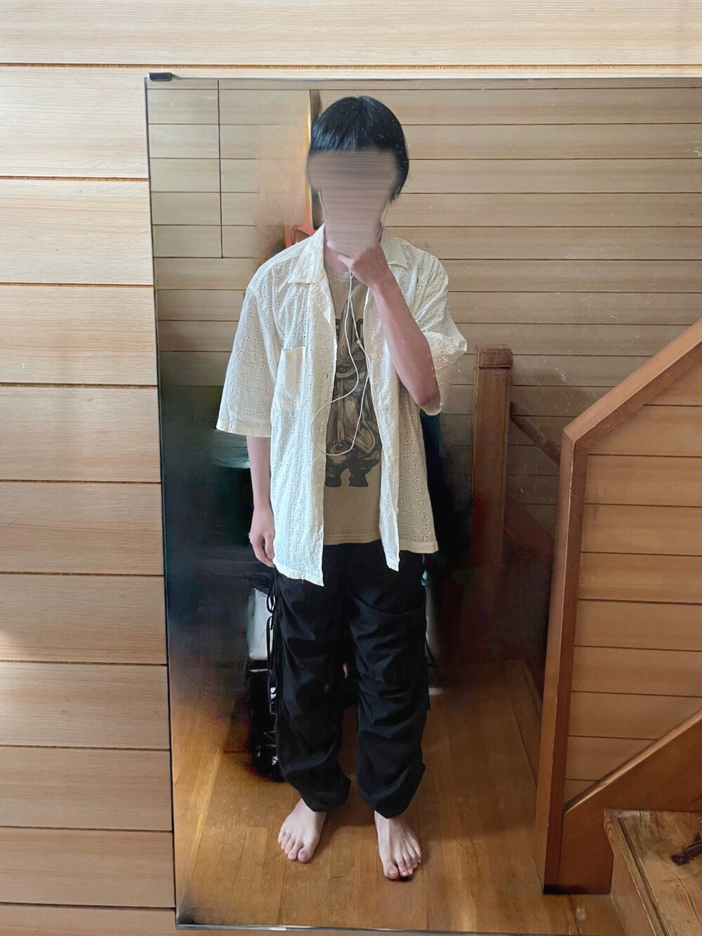 「モード、ナナチ、シャツスタイル、夏コーデ、パラシュートパンツ」｜「GUのアイテム（シャツ/ブラウス、ホワイト系）」を使った、rakuru さん（骨格ナチュラル・メンズ・163cm）の夏コーディネートの1枚目の写真