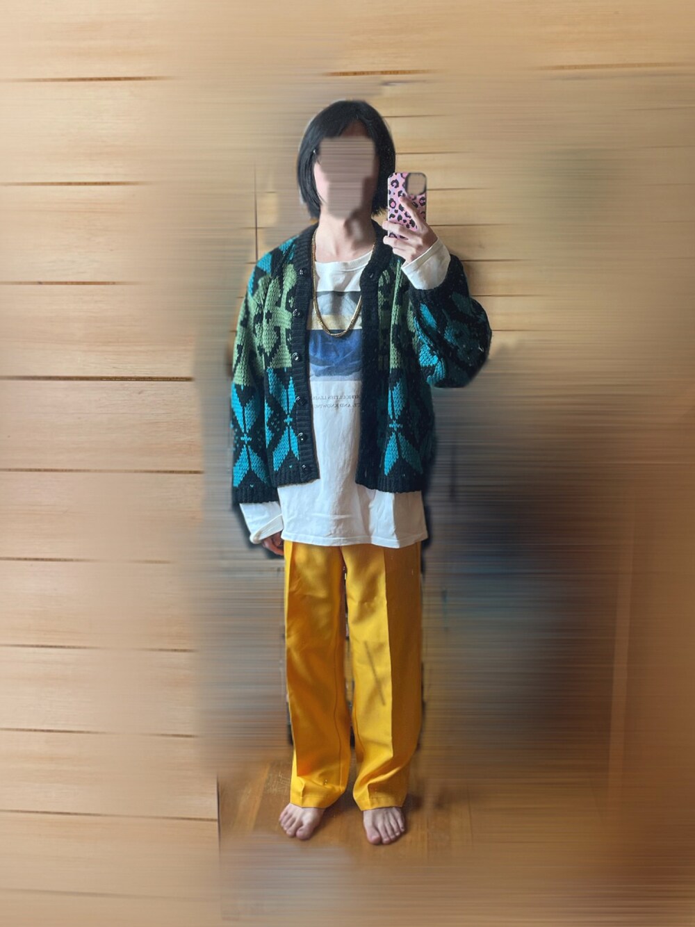 「ADRER、ADRERしか勝たん、adrer、70s、カジュアルコーデ、レイヤードスタイル」｜「ADRERの長袖Tシャツ（Tシャツ/カットソー、ホワイト系）」を使った、rakuru さん（骨格ストレート・メンズ・163cm）の冬コーディネートの1枚目の写真