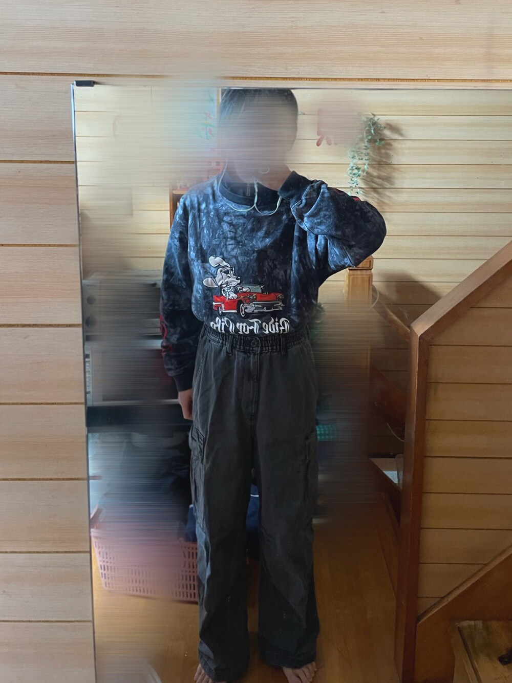 「モード、ジーンズ、デニム、デニムパンツ、春コーデ、ハーフジップ」｜「GUのアイテム（デニムパンツ、ブラック系）」を使った、rakuru さん（骨格ナチュラル・メンズ・163cm）の春コーディネートの1枚目の写真