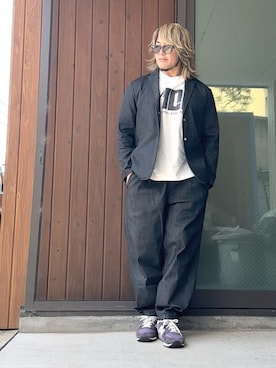 「アイテム（セットアップ）」を使った、棚橋弘至さん（メンズ・181cm）の夏コーディネート