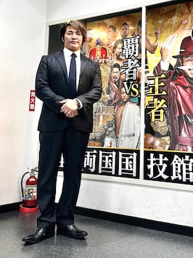 「後楽園ホールのアイテム（その他、その他）」を使った、棚橋弘至さん（メンズ・181cm）の春コーディネート