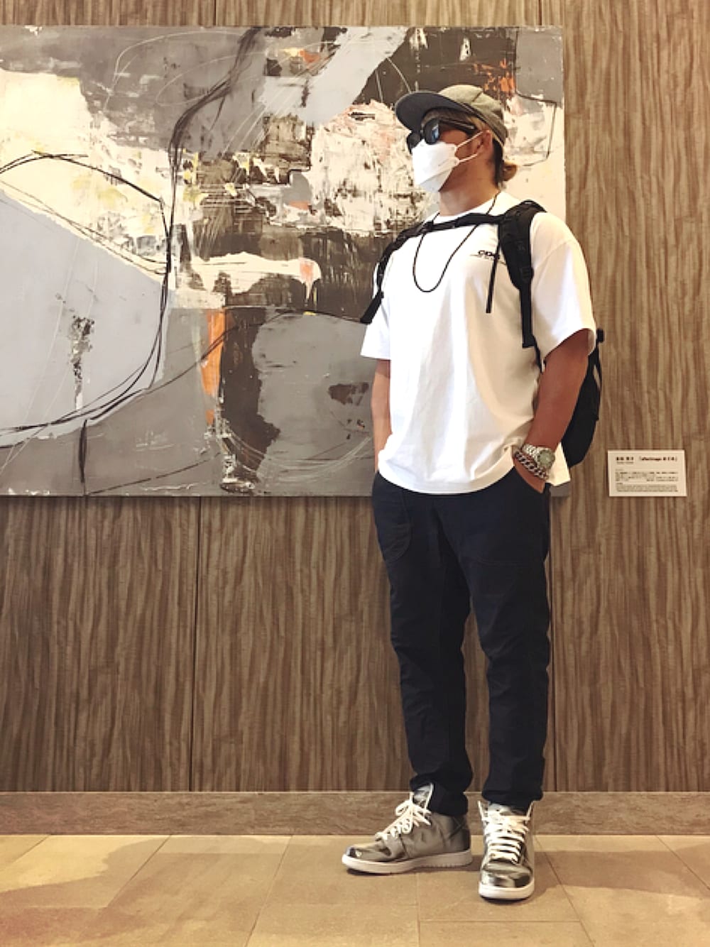「大阪」｜「Ron Hermanのアイテム（キャップ、グレー系）」を使った、棚橋弘至さん（メンズ・181cm）の夏コーディネートの1枚目の写真