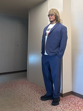 「アイテム（バックパック/リュック）」を使った、棚橋弘至さん（メンズ・181cm）の秋コーディネート