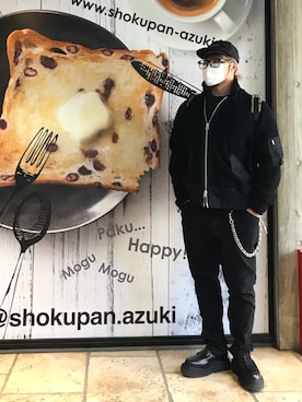 「Sacai（サカイ）のアイテム（ブーツ）」を使った、棚橋弘至さん（メンズ・181cm）の冬コーディネート