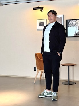 「アイテム（セットアップ）」を使った、棚橋弘至さん（メンズ・181cm）の夏コーディネート
