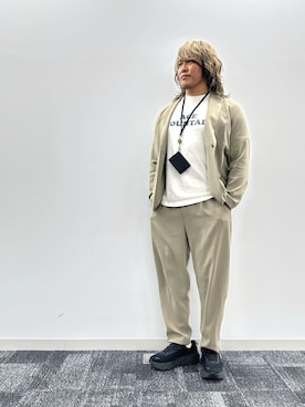 「アイテム（セットアップ）」を使った、棚橋弘至さん（メンズ・181cm・40代）の冬コーディネート