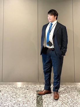 「HERMES（エルメス）のアイテム（ネクタイ、ブルー系）」を使った、棚橋弘至さん（メンズ・181cm）の夏コーディネート