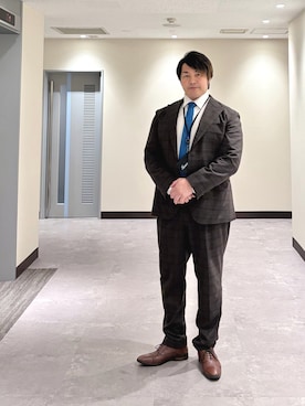 「アイテム（スーツセット）」を使った、棚橋弘至さん（メンズ・181cm）の秋コーディネート