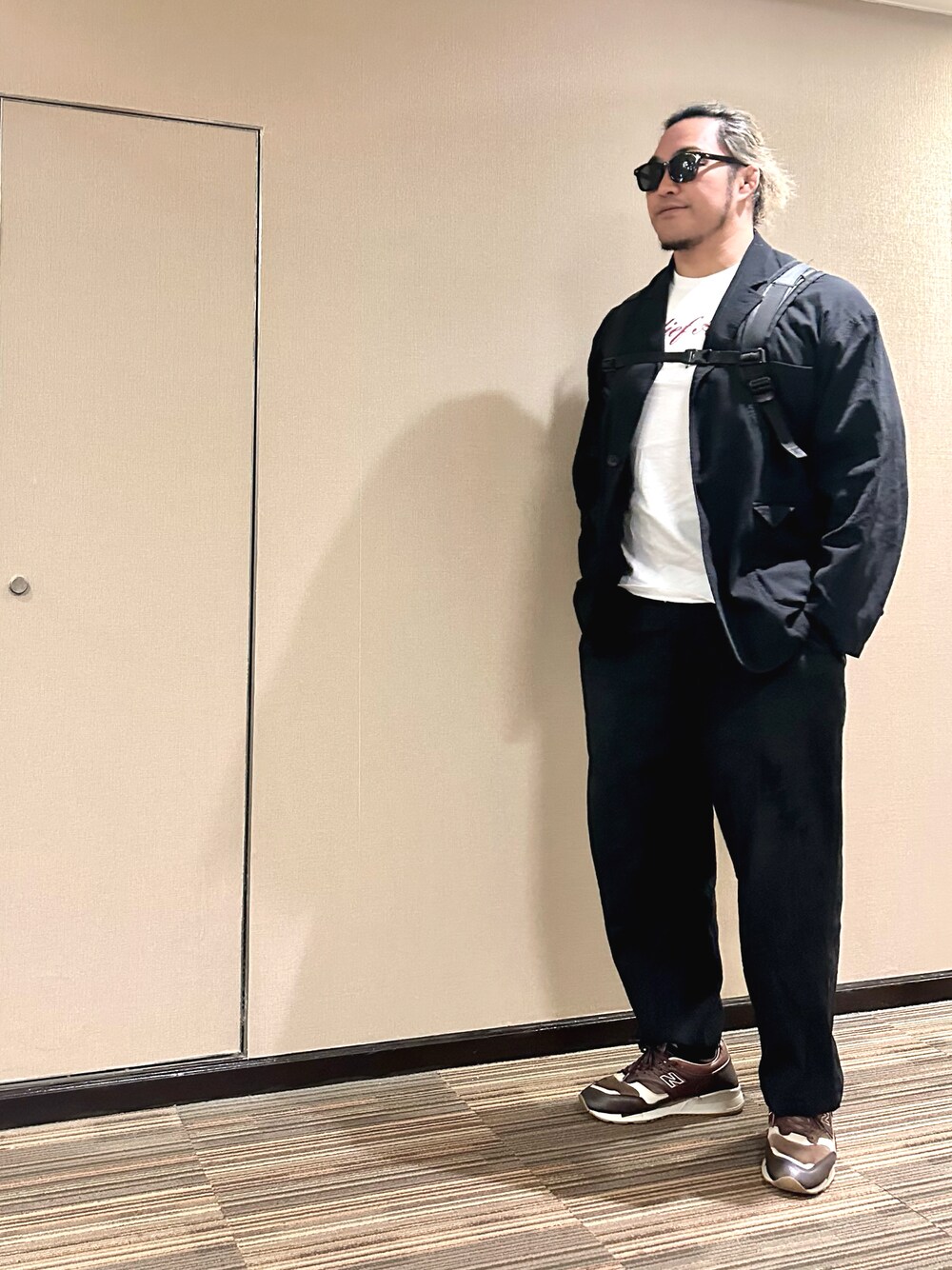 NEW ERAのセットアップを使った人気ファッションコーディネート