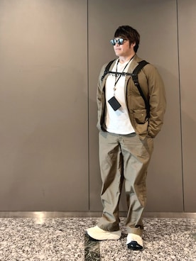 「アイテム（セットアップ）」を使った、棚橋弘至さん（メンズ・181cm）の夏コーディネート