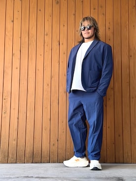 「CDG（シーディージー）のアイテム」を使った、棚橋弘至さん（メンズ・181cm）の冬コーディネート