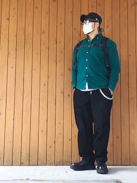 「and wander（アンドワンダー）のアイテム（バッグ）」を使った、棚橋弘至さん（メンズ・181cm）の秋コーディネート