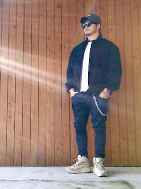 「アイテム（ミリタリージャケット）」を使った、棚橋弘至さん（メンズ・181cm・40代）の秋コーディネート